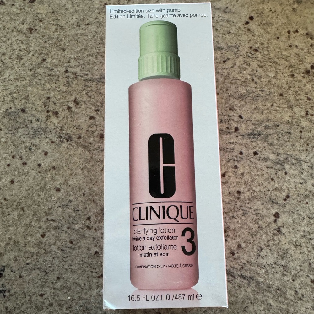 Clinique Clarifying Lotion in Pink and Green